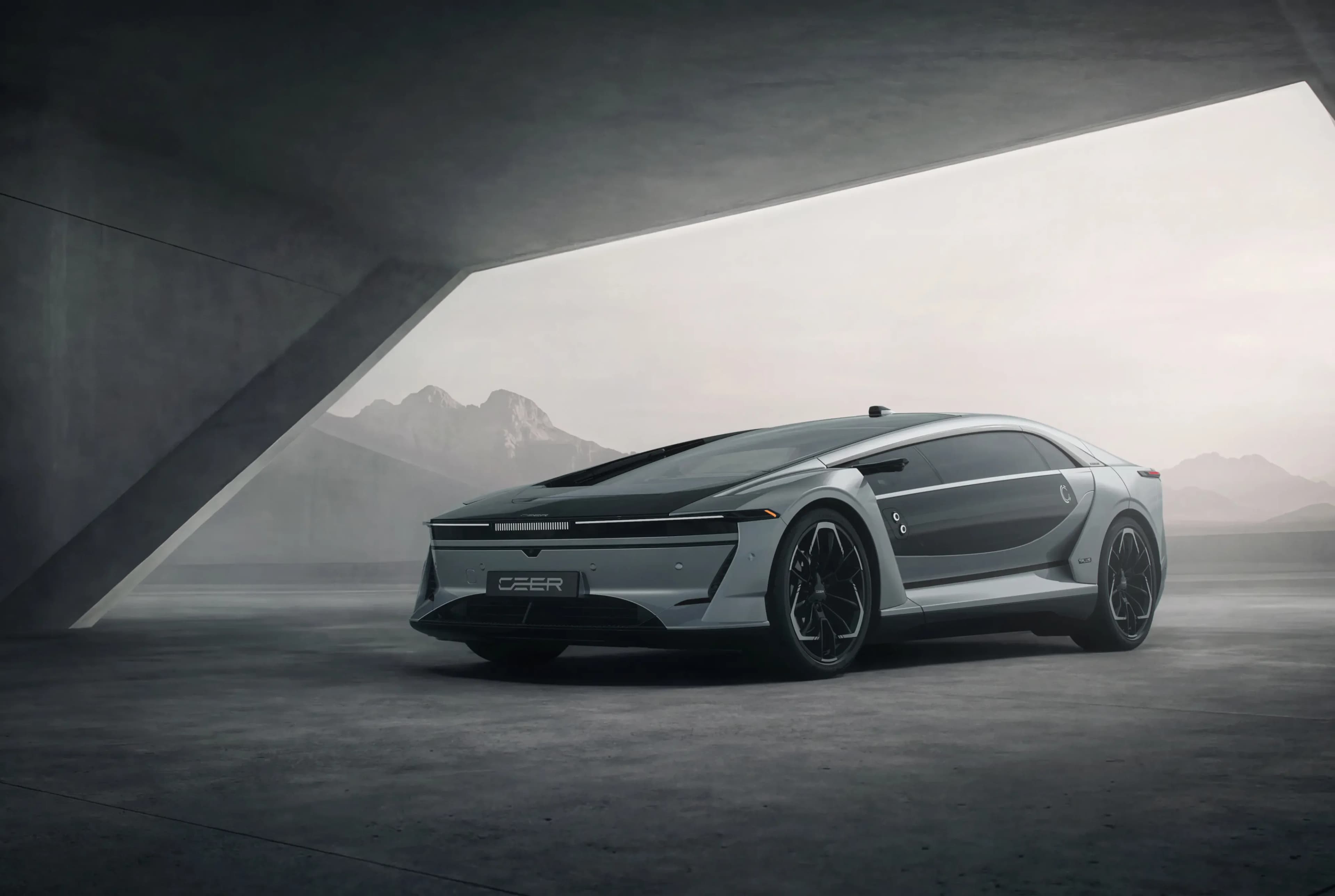 Explore Sedan_11_SilverExplore_EDIT.webp