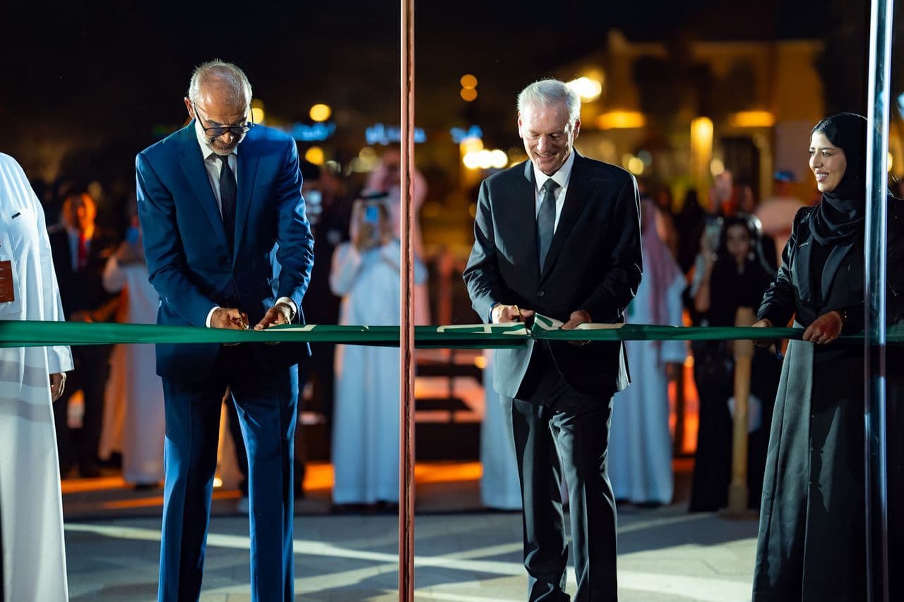 "سير" تفتتح أول متجر متنقل لها في الدرعية  معلنةً بدء استقبال طلبات حجز "إكزوبوت – أول إصدار"